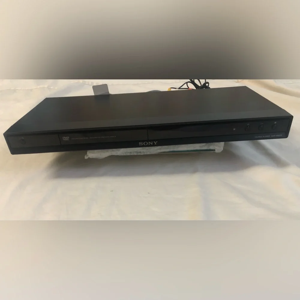 SONY CD/DVD PLAYER